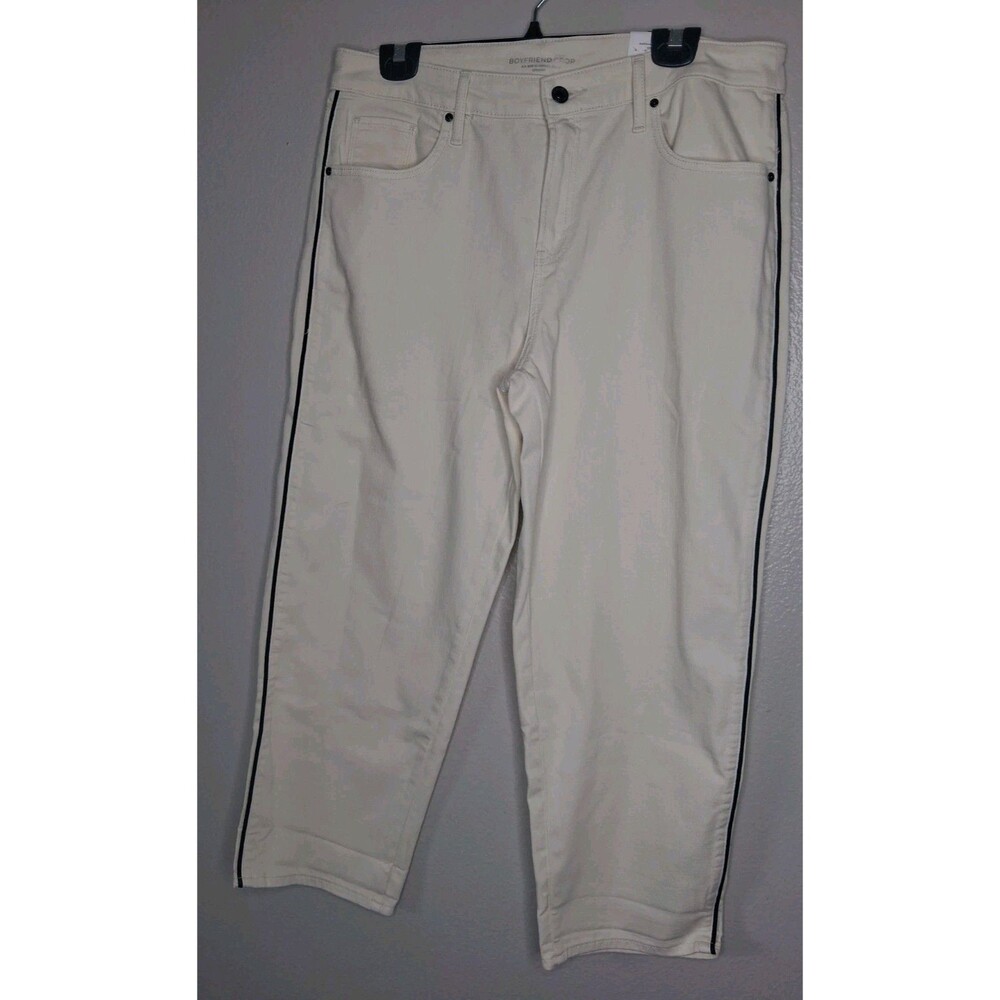 NWT Chico’s Boyfriend Crop Jeans Cream Denim Stretch Pants Piping Detail 2 US 12 - Picture 7 of 15